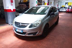 Opel Corsa 1.2 5 porte Club Benzina/Metano