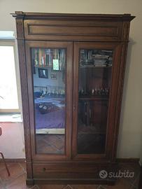 Teca con cassettone in legno massello