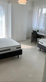 Stanza doppia con bagno privato