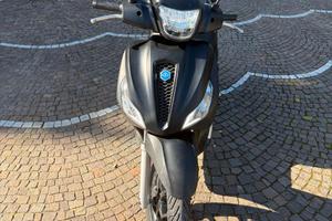 Moto Piaggio Medley S 125