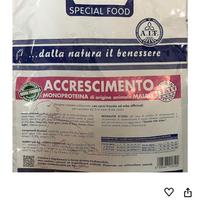 Cibo per cani super premium