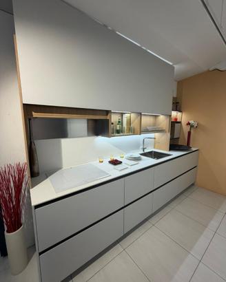 Cucina SnaideroLink  pensile scorrevole a chiusura