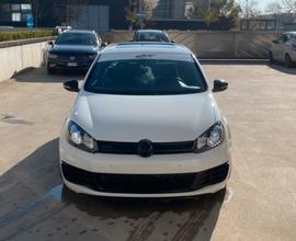 Volkswagen Golf GTI 2.0 tsi 3p. DSG