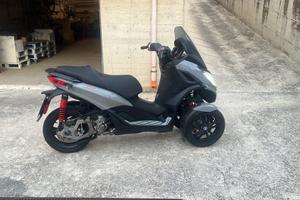 Piaggio MP3 hpe300