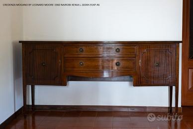 Credenza in Mogano Stile Regency di Alta Qualità