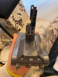 Batteria originale Dyson V8 – Tipo D – NUOVA