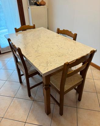 Tavolo 4 posti allungabile