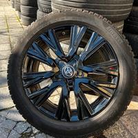Gomme Toyota Yaris Cross Hybrid + cerchi