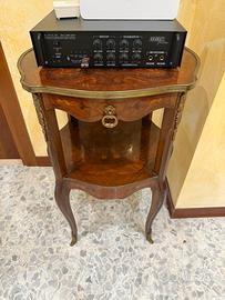 Tavolino con cassettiera