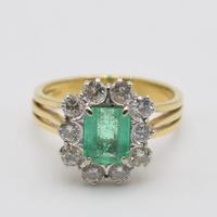 Anello Margherita Smeraldo Diamanti