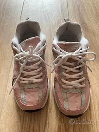 Scarpe New Balance 530.