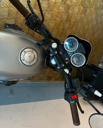 Moto Guzzi v7