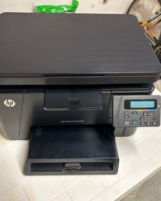 Stampante laser Hp color laser jet MFP176n