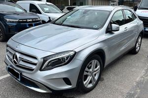 MERCEDES GLA 200d Automatic BUSINESS