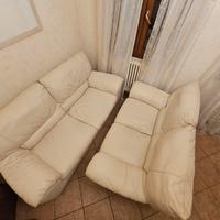 coppia divani Natuzzi in vera pelle