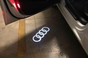 Kit 2 luci LEDsottoporta originali Audi – Dx + Sx