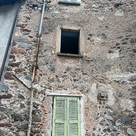 Casa da ristrutturare