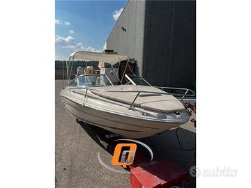 SEA RAY 190 CUDDY CABIN 