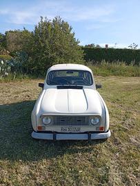 Renault 4 