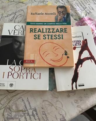 Tris di libri