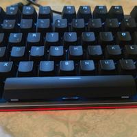 Tastiera da gaming meccanica RGB (red switches)