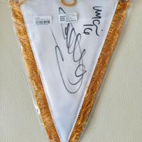 Gagliardetto Juve Autografato Vlahovic e McKennie