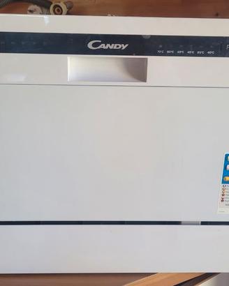 Lavastoviglie compatta Candy 6 coperti