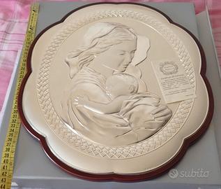 Quadro in argento. Madonna con bambino 