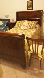 letti alla francese "a barca" dell'800 e comodino