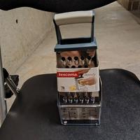 Grattugia handy  contenitore Tescoma