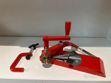 Macchinetta arriccia carta