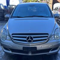 RICAMBI Mercedes R320 W251 3.0 165kW 642950 2008