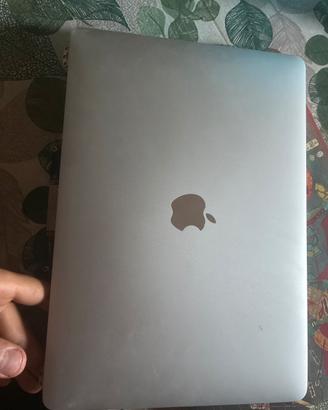 Schermo Macbook air M1 2020 Danneggiato