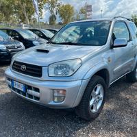 Toyota RAV 4 RAV4 2.0 Tdi D-4D cat 3 porte Sol