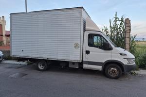 Iveco Daily Cassonato/Furgonato