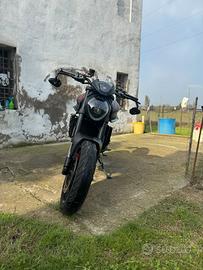 Ducati Monster 937 plus - 2022
