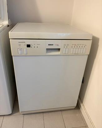 Lavastoviglie BOSCH Logixx Easy