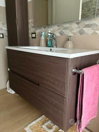 Mobile Bagno Sospeso con Lavabo e Colonna Abbinata