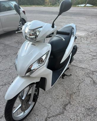 Honda vision 50