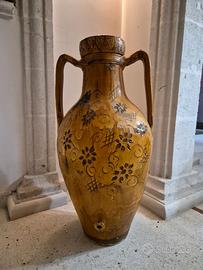 Capasone pugliese con decorazioni incise