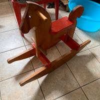 Cavallo in legno