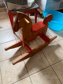 Cavallo in legno