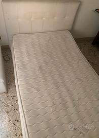 Letto una piazza e mezzo (cassettone) e materasso