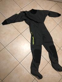 Muta stagna bambino da vela (regata)