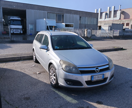 Opel astra anno 206