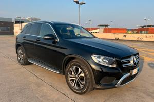 Mercedes-Benz GLC 220 d 4MATIC