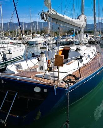 Barca a vela 11 metri Comet 36 - 3 cabine + bagno