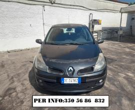 Renault Clio 1.5cc diesel(PRIVATO)-2006