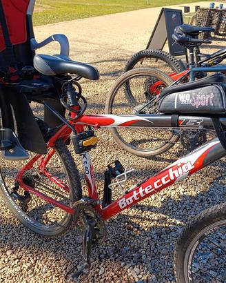 BICI MOUNTAIN-BIKE BOTTECCHIA