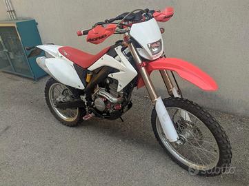 Hm crf 150
